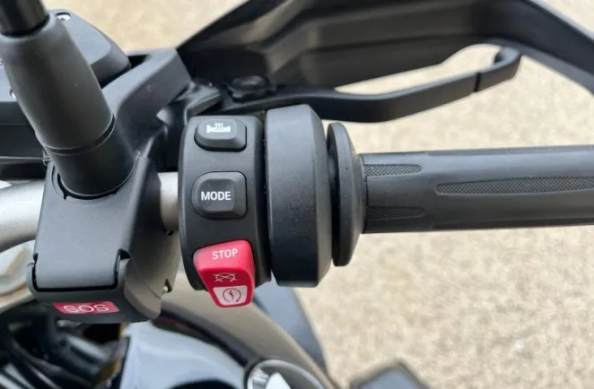 BMW 1250 R + FULL PACK + OPTIONS