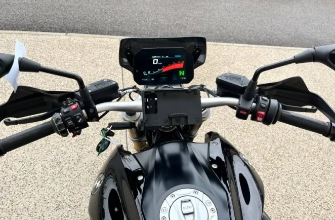 BMW 1250 R + FULL PACK + OPTIONS