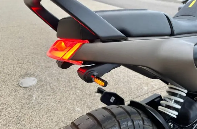 HUSQVARNA 125 2023 avec 2763 km