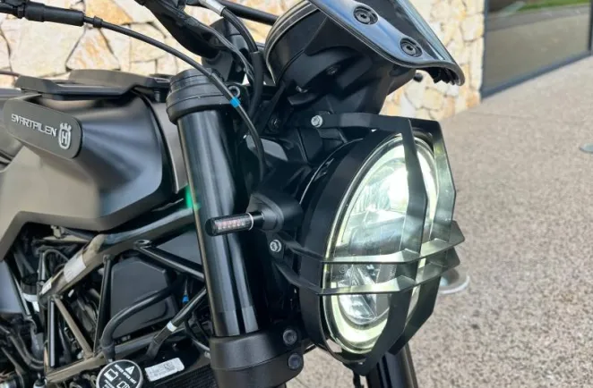 HUSQVARNA 125 2023 avec 2763 km