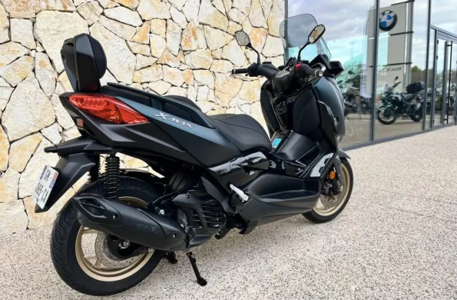YAMAHA 125 Tech MAX