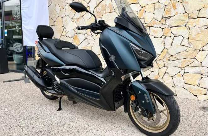 YAMAHA 125 Tech MAX
