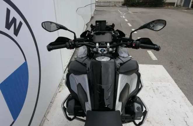 BMW 1250 GS Adventure Style Triple Black Finition Pro + Kit de surbaissement + Options