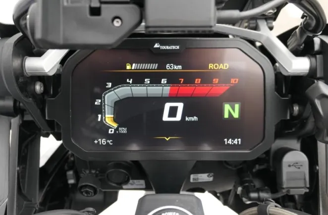 BMW 1250 GS Adventure Style Triple Black Finition Pro + Kit de surbaissement + Options