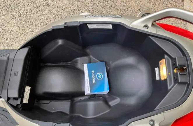 PIAGGIO 300 HPE ABS-ASR