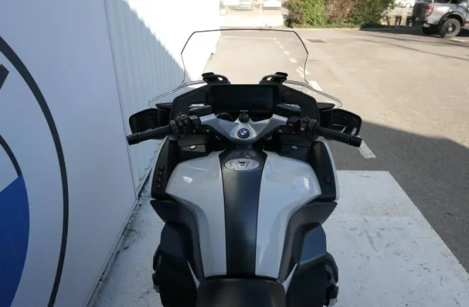 BMW 1250 RT Finition Pro + Top Case