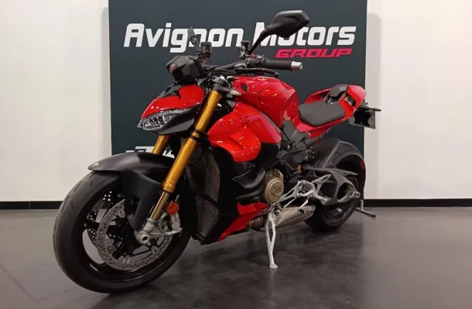 DUCATI 1103 Streetfighter V4 S