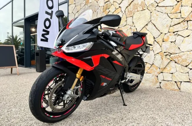 APRILIA 1100 Factory Euro 5+ RSV 4