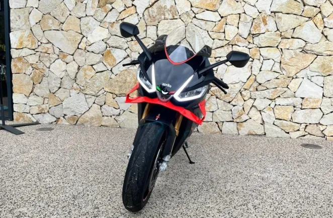 APRILIA 1100 Factory Euro 5+ RSV 4
