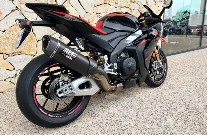 APRILIA 1100 Factory Euro 5+ RSV 4