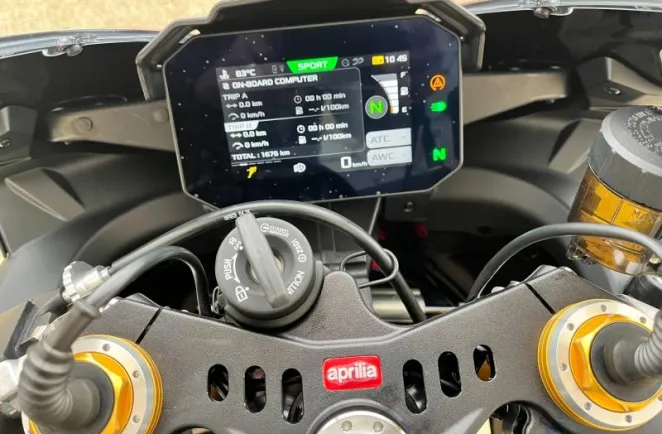 APRILIA 1100 Factory Euro 5+ RSV 4