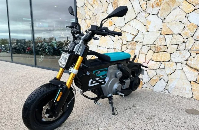 BMW CE02  125 cm3