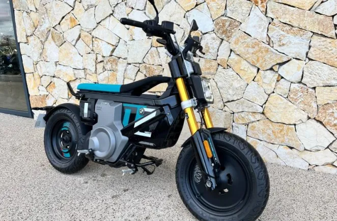 BMW CE02  125 cm3