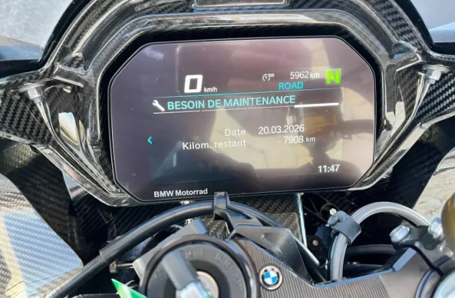 BMW 1000 RR Avec ligne Racing Akra + origine Akra