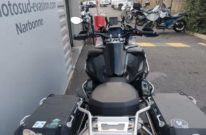 BMW 1250 GS Adventure châssis bas