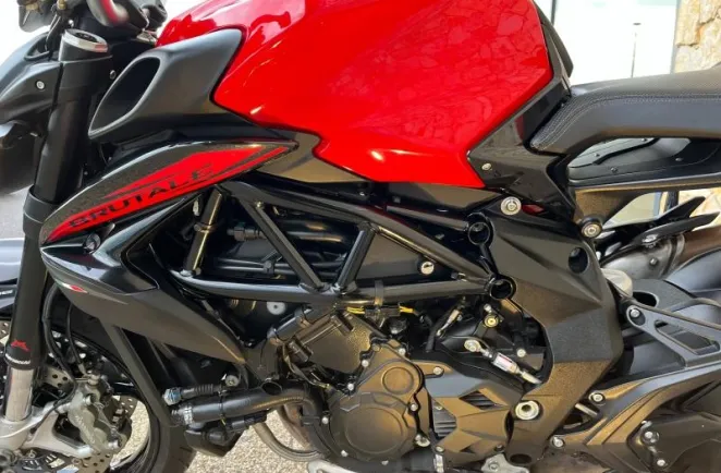 MV-AGUSTA 800  EAS  A2