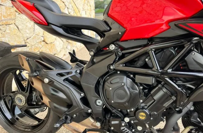 MV-AGUSTA 800  EAS  A2