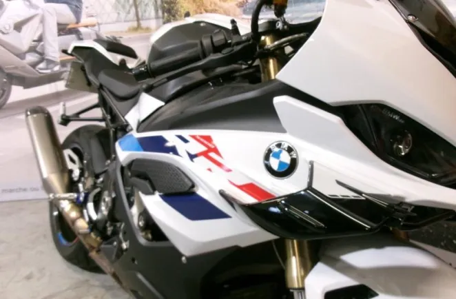 BMW S 1000 RR