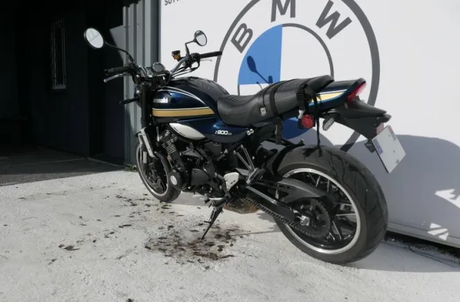 KAWASAKI 900 RS