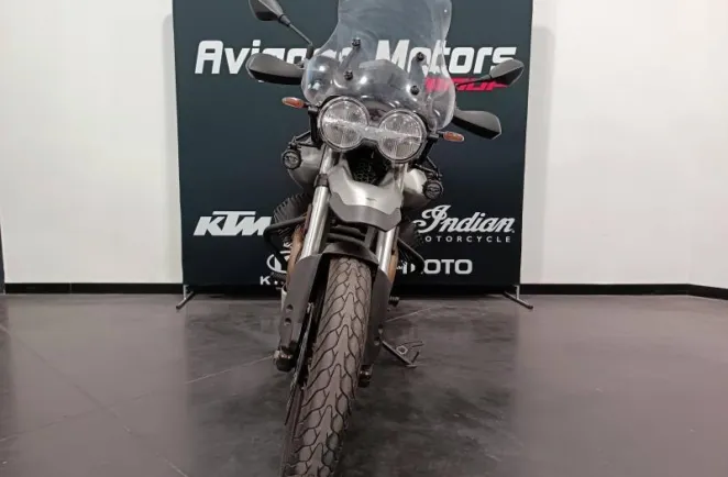 MOTO-GUZZI V85 TT 850 ABS + TC