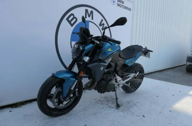 BMW 900 R A2 2025 Style Triple Black + Shifter