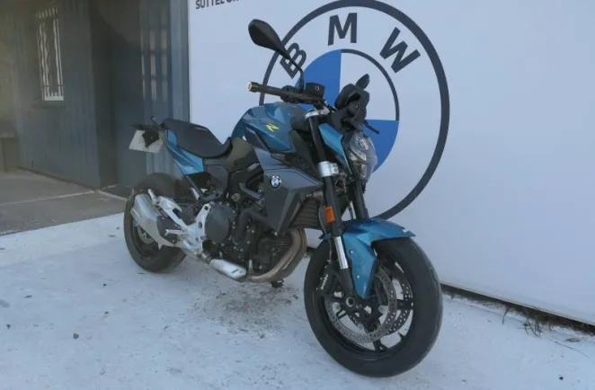 BMW 900 R A2 2025 Style Triple Black + Shifter