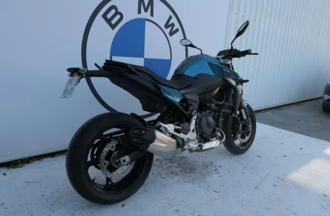 BMW 900 R A2 2025 Style Triple Black + Shifter