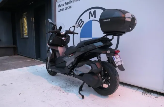 BMW 400 X Pack Confort + Top Case