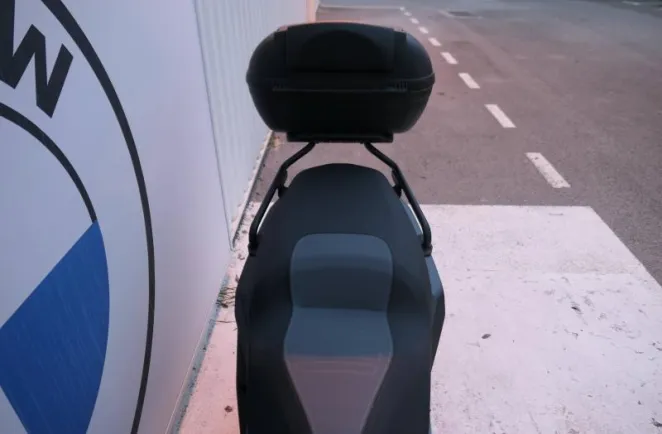 BMW 400 X Pack Confort + Top Case