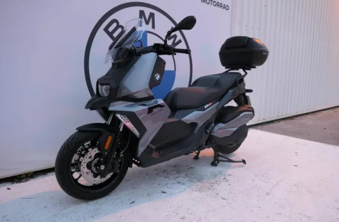 BMW 400 X Pack Confort + Top Case