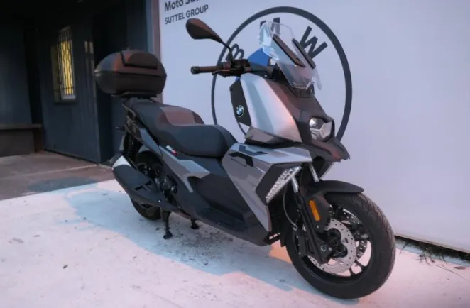 BMW 400 X Pack Confort + Top Case