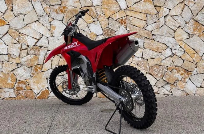 DUCATI Desmo450 MX