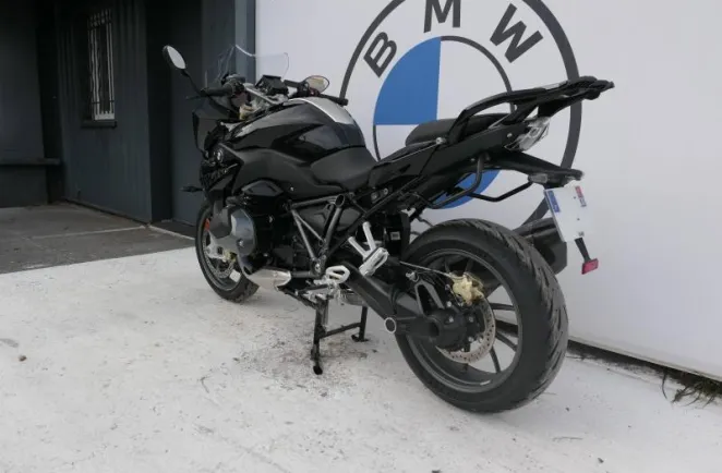 BMW 1250 RS Evo Style Triple Black Finition Pro