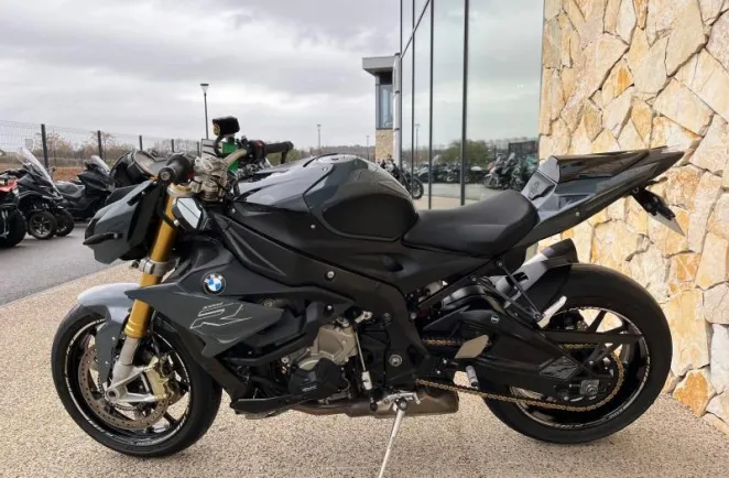 BMW 1000 R pack + options