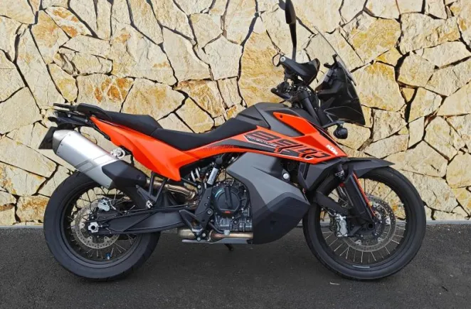 KTM 890 2024
