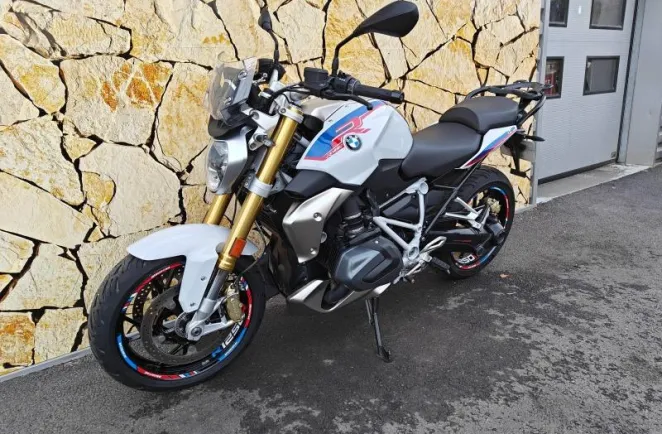 BMW 1250 R Style HP
