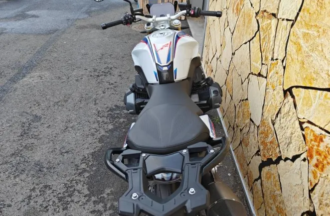 BMW 1250 R Style HP