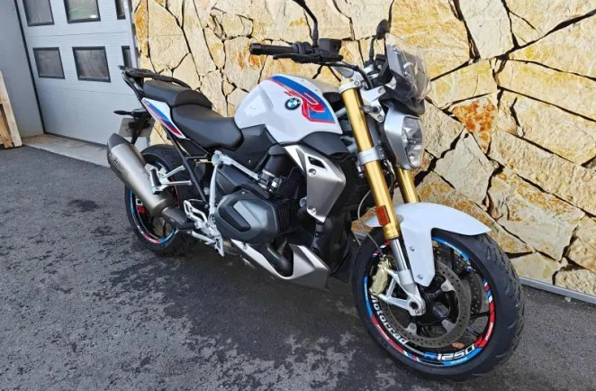 BMW 1250 R Style HP