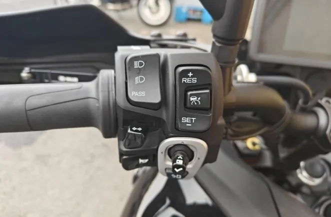 YAMAHA 900 GT+ Rabaissé