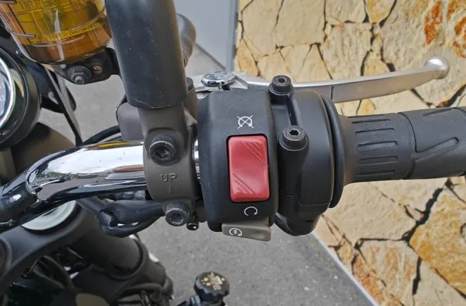 KAWASAKI 900 RS ABS 2018