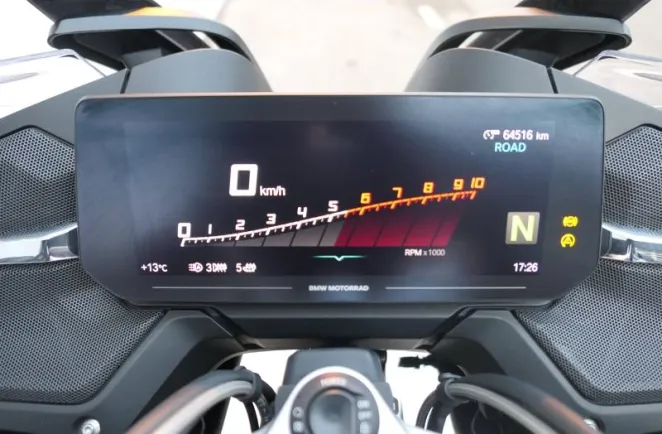 BMW 1250 RT Finition Pro + Radio + Options