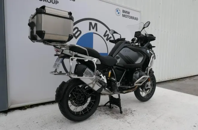 BMW 1250 GS Adventure Style Triple Black Finition Pro + Top Case