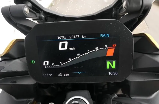 BMW 900 XR 105ch Style Exclusive Finition Pro + Kit Surbaissement + Options