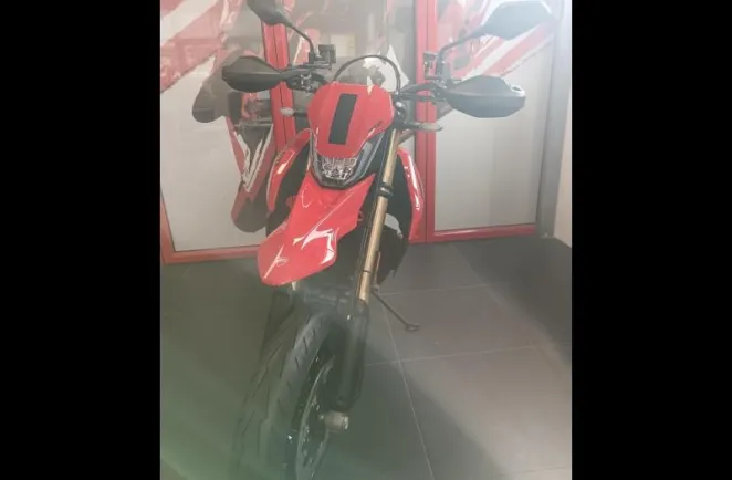 DUCATI Hypermotard 698 Mono