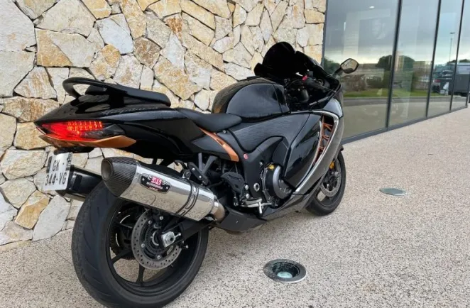 SUZUKI 1300 R  + options