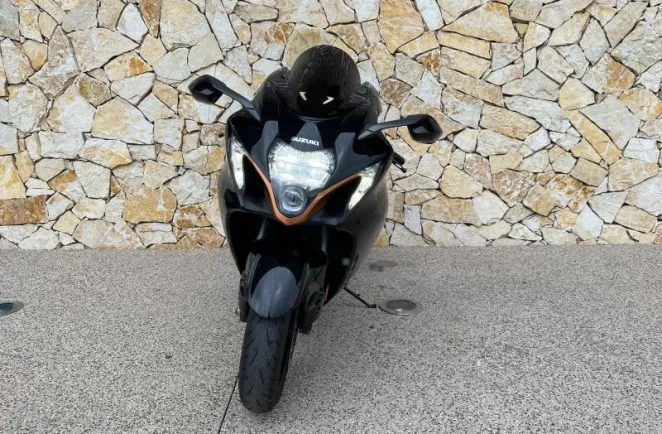 SUZUKI 1300 R  + options