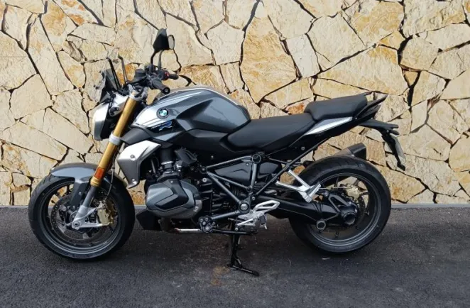 BMW 1250 R
