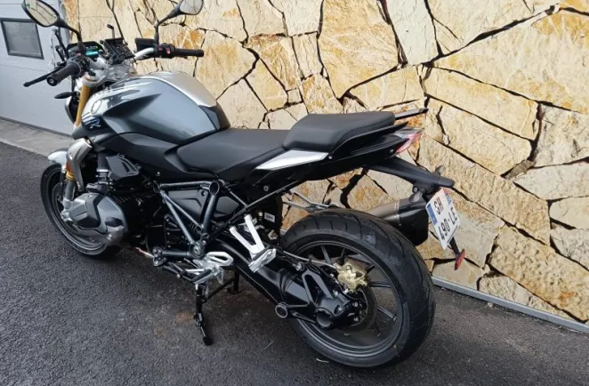 BMW 1250 R
