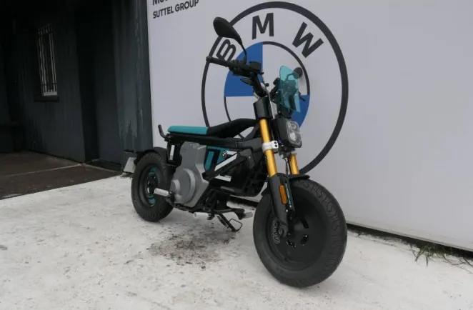 BMW E02 AM 50cm3 Pack Highline + Options CE02 CE 02