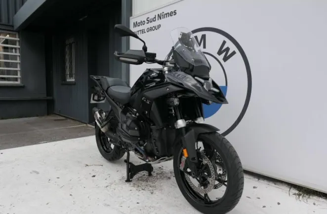 BMW 1300 GS Style Triple Black Finition Pro + Correcteur Assiette